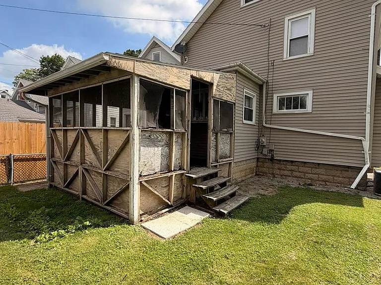 15 Boehler St — Photo 23