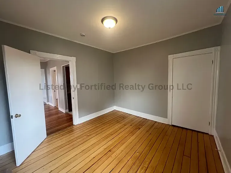 142 Washington St #3 — Photo 13