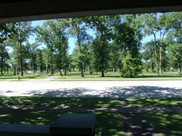 3245 Grove Ave, Lorain, OH 44055