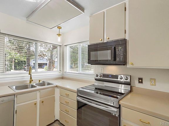 3rd image of 9801 Garrison Court