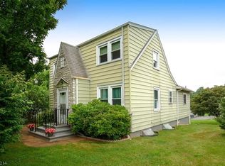 7 Ridge Rd, Whitehouse Station, NJ 08889