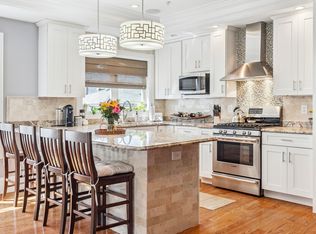 627 E 2nd St #4, South Boston, MA 02127