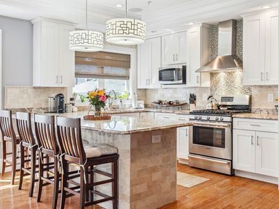 627 E 2nd St #4, South Boston, MA, 02127