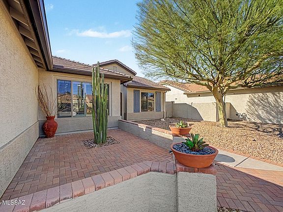 4th image of 4970 W Comanche Dr
