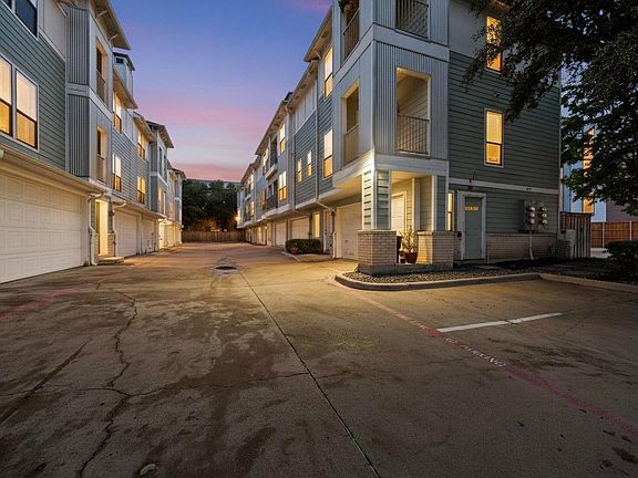 2nd image of 2415 Stutz Dr APT H