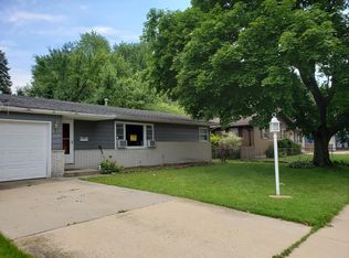 2308 Douglas St, Joliet, IL 60435