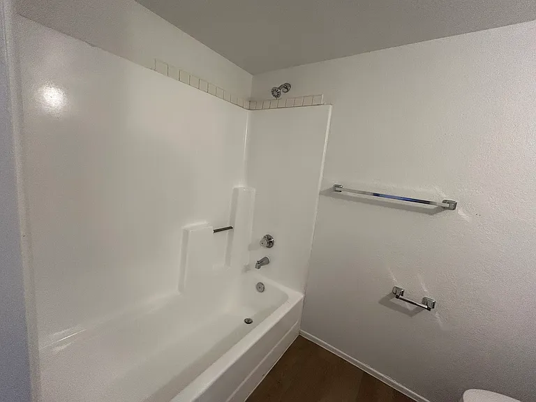 420 N 64th St #212 — Photo 9