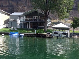 32014 Lakeview Rd NE, Coulee City, WA 99115