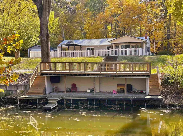 11044 N Landing Rd, Monticello, IN 47960