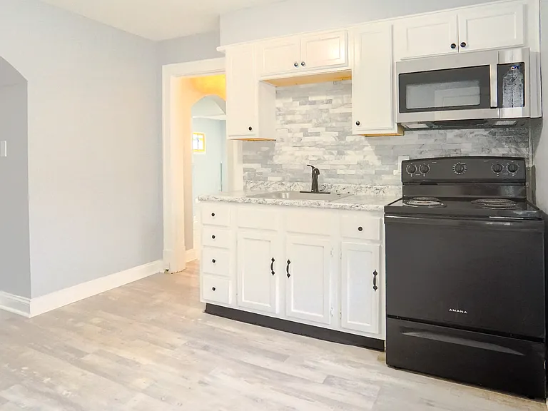 6112 Huntsville Ave — Photo 21