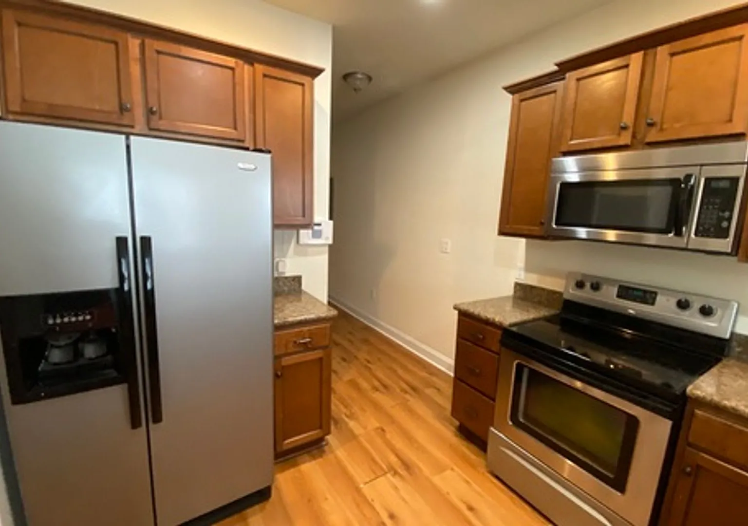 Pre-Leasing For August 5th 2027! — Photo 4
