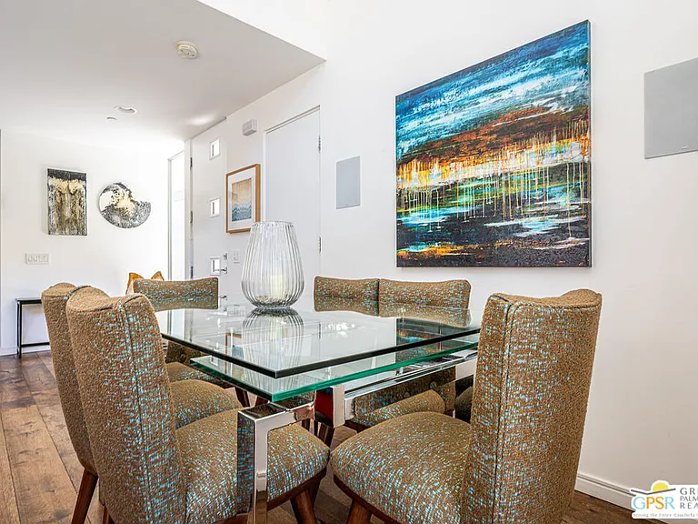 1009 Iris Ln — Photo 10