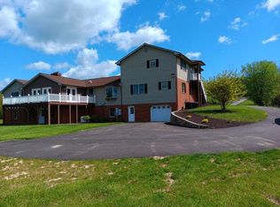 232 Jackson Dr, Daleville, VA 24083