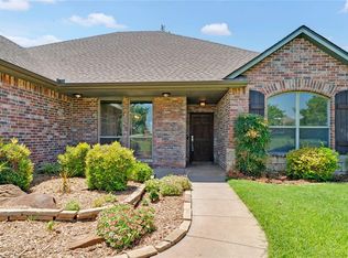 12374 Fairfield Rd, Guthrie, OK 73044