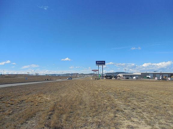 2nd image of 2940 E Mall Dr