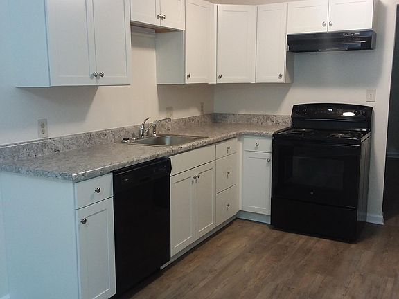 2nd image of 4933 Farmstead Ct NE #4933