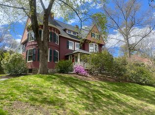 194 Buckminster Rd, Brookline, MA 02445