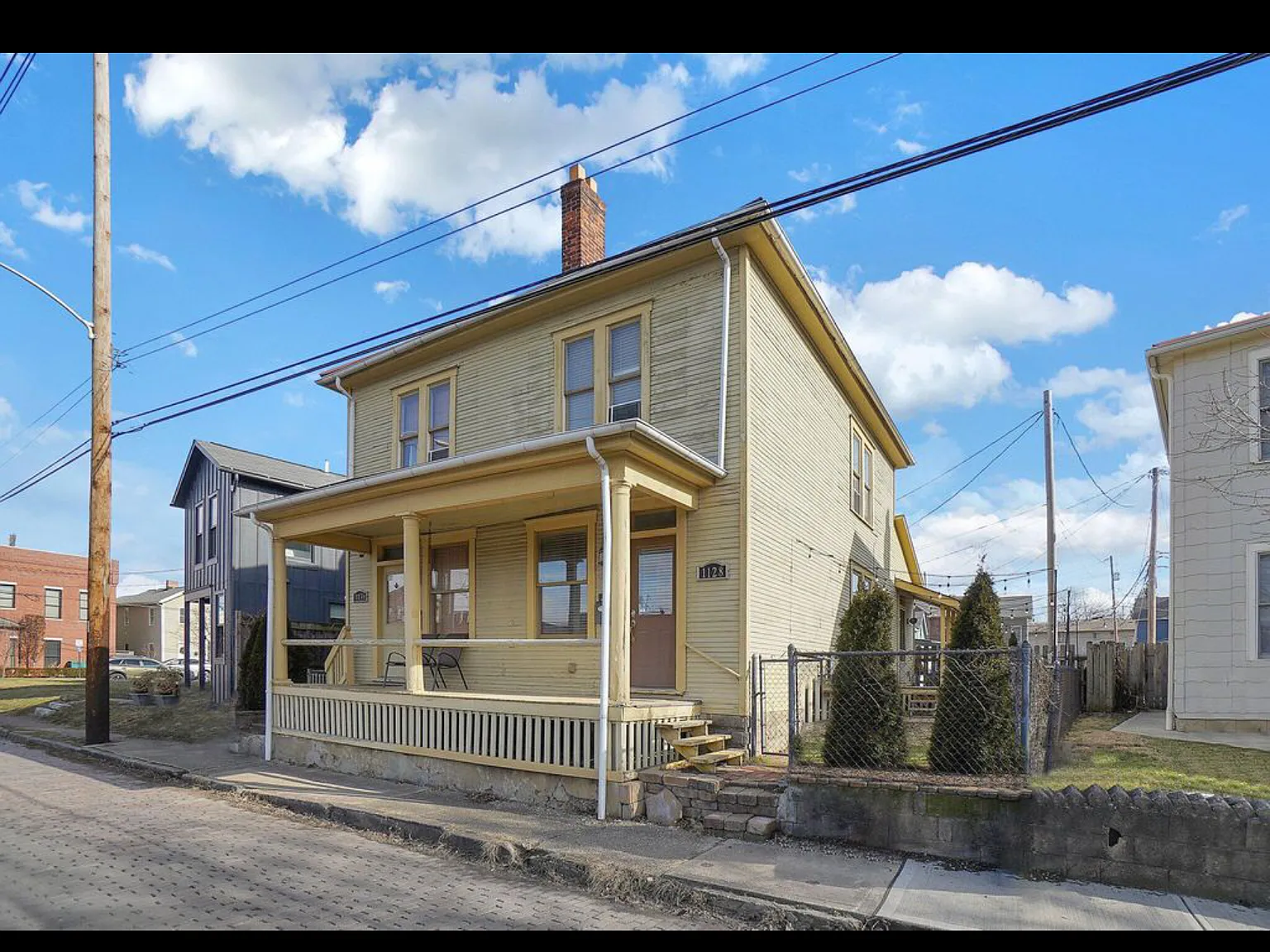 1128 Mount Pleasant Ave — Photo 2