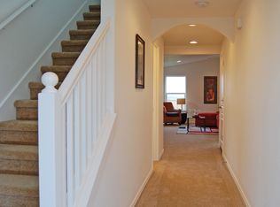 36801 Goldenrain St, Sandy, OR 97055