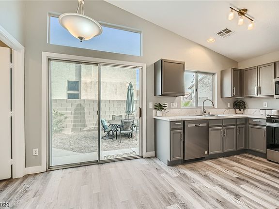 4th image of 6032 Soft Springs Ave
