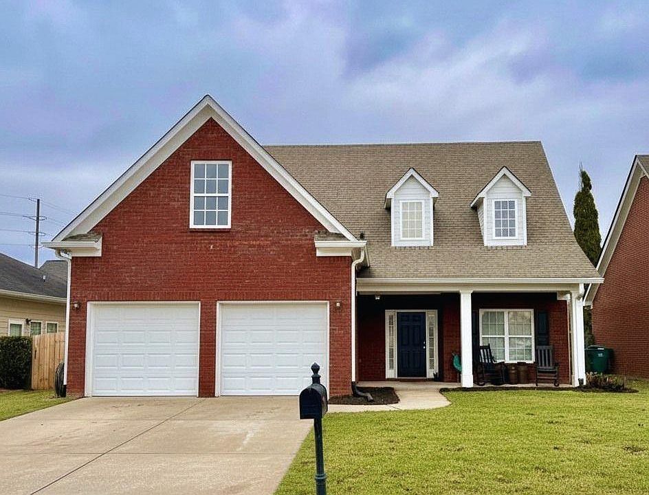 1st image of 105 Sweetgum Way