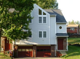 2920 Darlington Rd, Beaver Falls, PA 15010