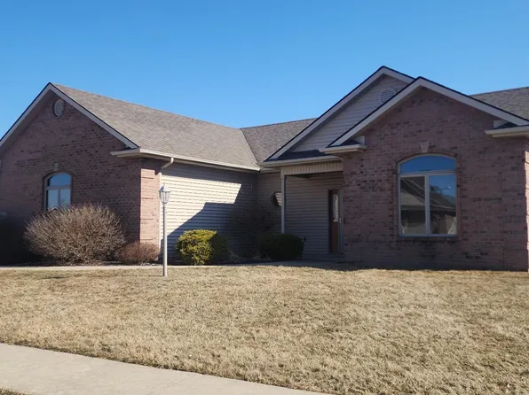 14215 Hawk Stream Cv, Hoagland, IN 46745