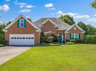 3145 Parks Run, Loganville, GA 30052