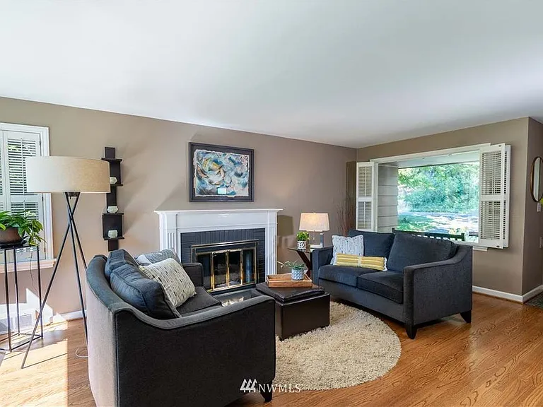 11825 8th Ave NW — Photo 12