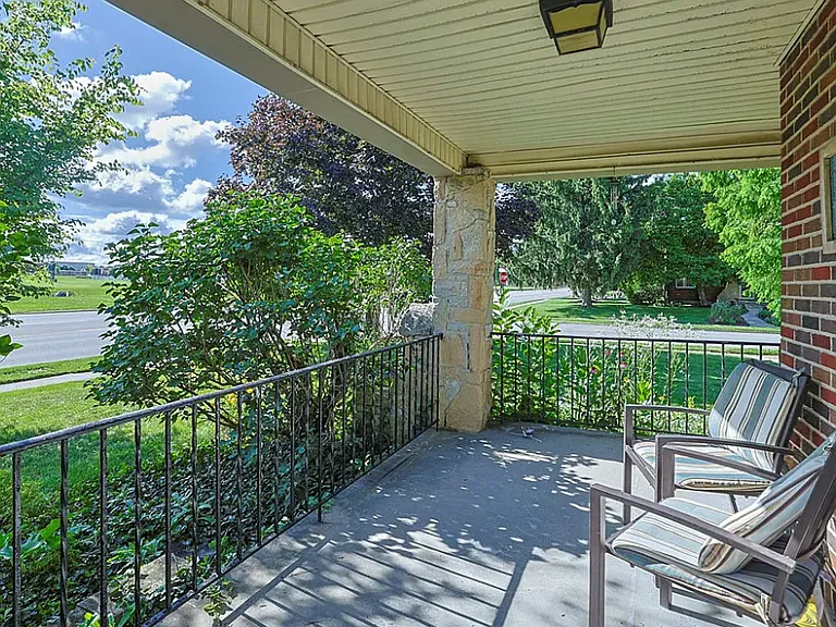 103A Chatham Dr — Photo 27