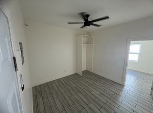 1303 S Vermont Ave #17, Los Angeles, CA 90006