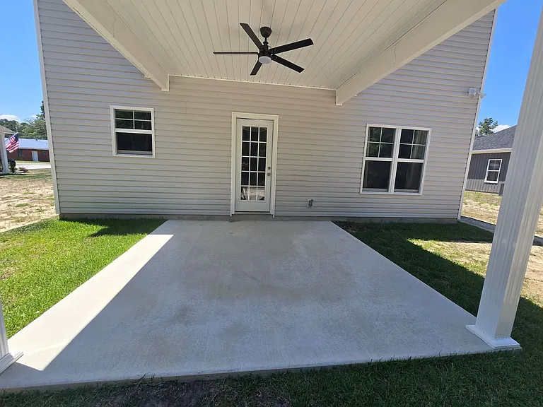 916 Stevens St — Photo 10