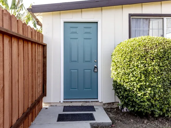 7659 Lindley Ave, Reseda, CA 91335