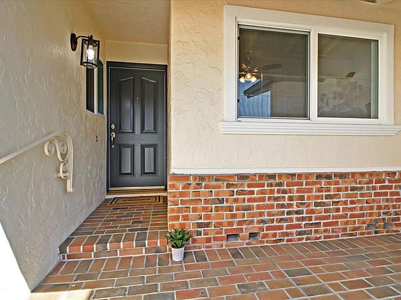 2nd image of 5760 Condor Cir