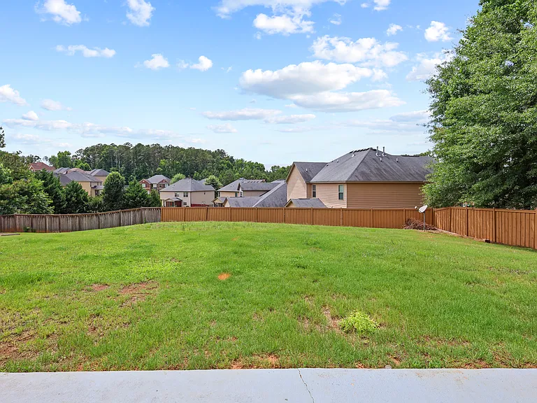 50 Riverstone Dr — Photo 28