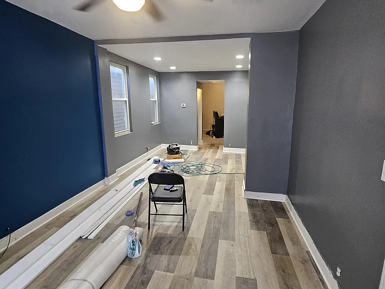 7009 S Perry Ave #1 — Photo 2