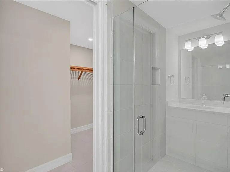 286 Indies Dr E #101 — Photo 10