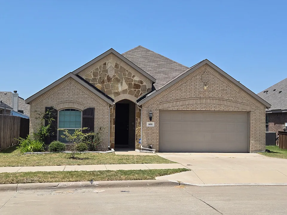 600 Windy Knoll Rd