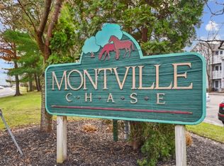 88 Genoble Rd, Montville, NJ 07045