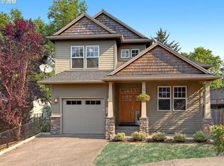 1337 SW Hume St, Portland, OR 97219