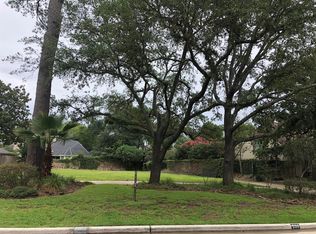 538 Ramblewood Rd, Houston, TX 77079