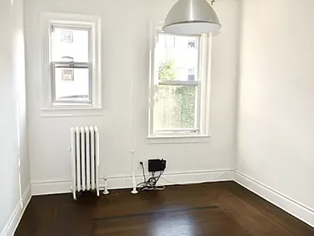 692 Bergen Ave #3 — Photo 4