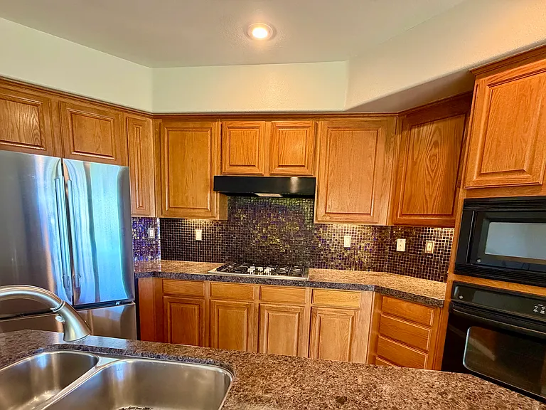 31216 Firestone St — Photo 10