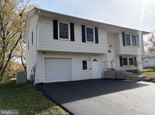 7907 Chalice Rd, Severn, MD 21144