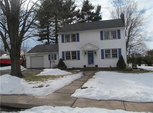 34 Bates Rd, Manchester, CT 06042