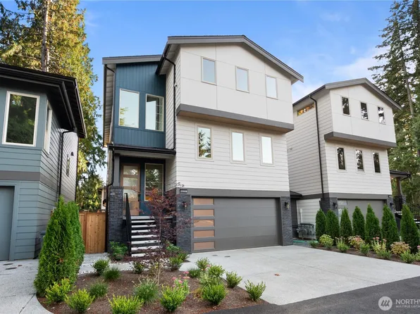 9909 Unit B NE 200th, Bothell, WA 98011