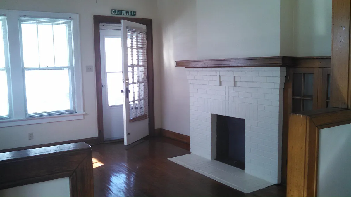 Building Photo - 351-353 Olentangy St #351