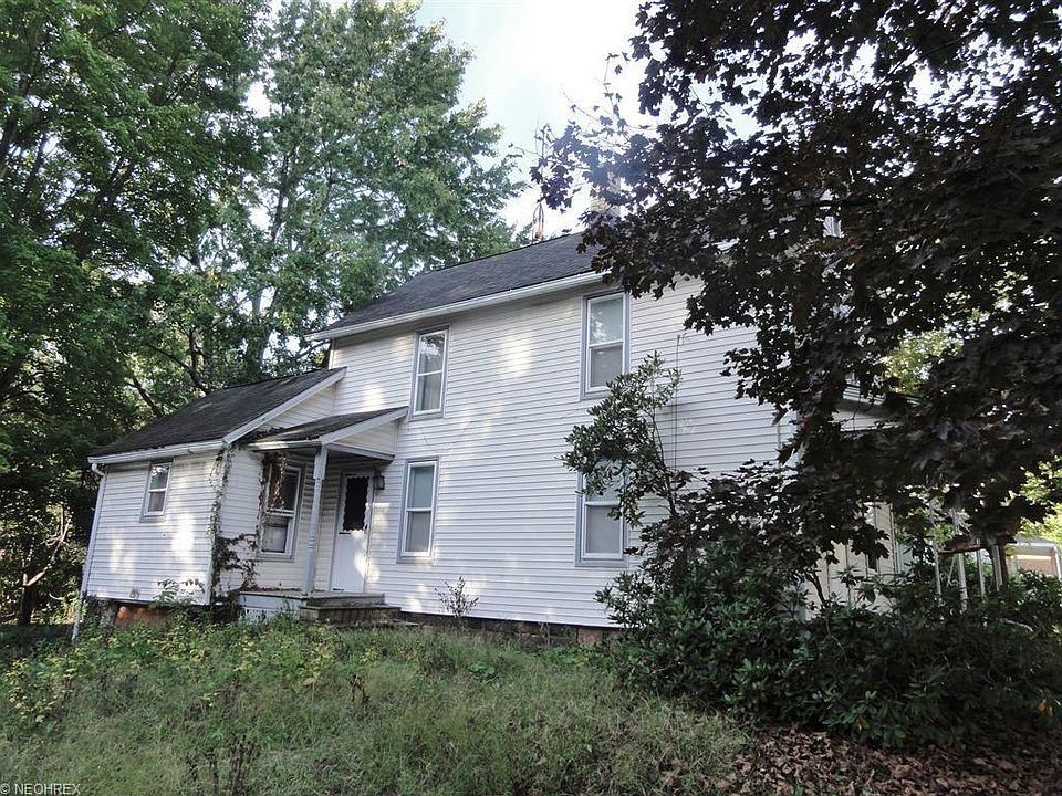 2nd image of 349 Ertle Ave NE