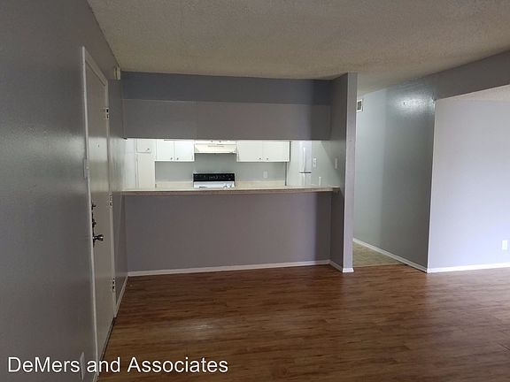 2nd image of 404 E Park Ave APT 7