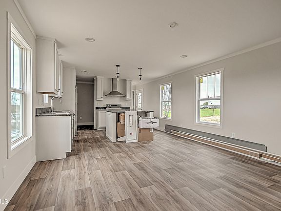5th image of 238 Miller Rd
